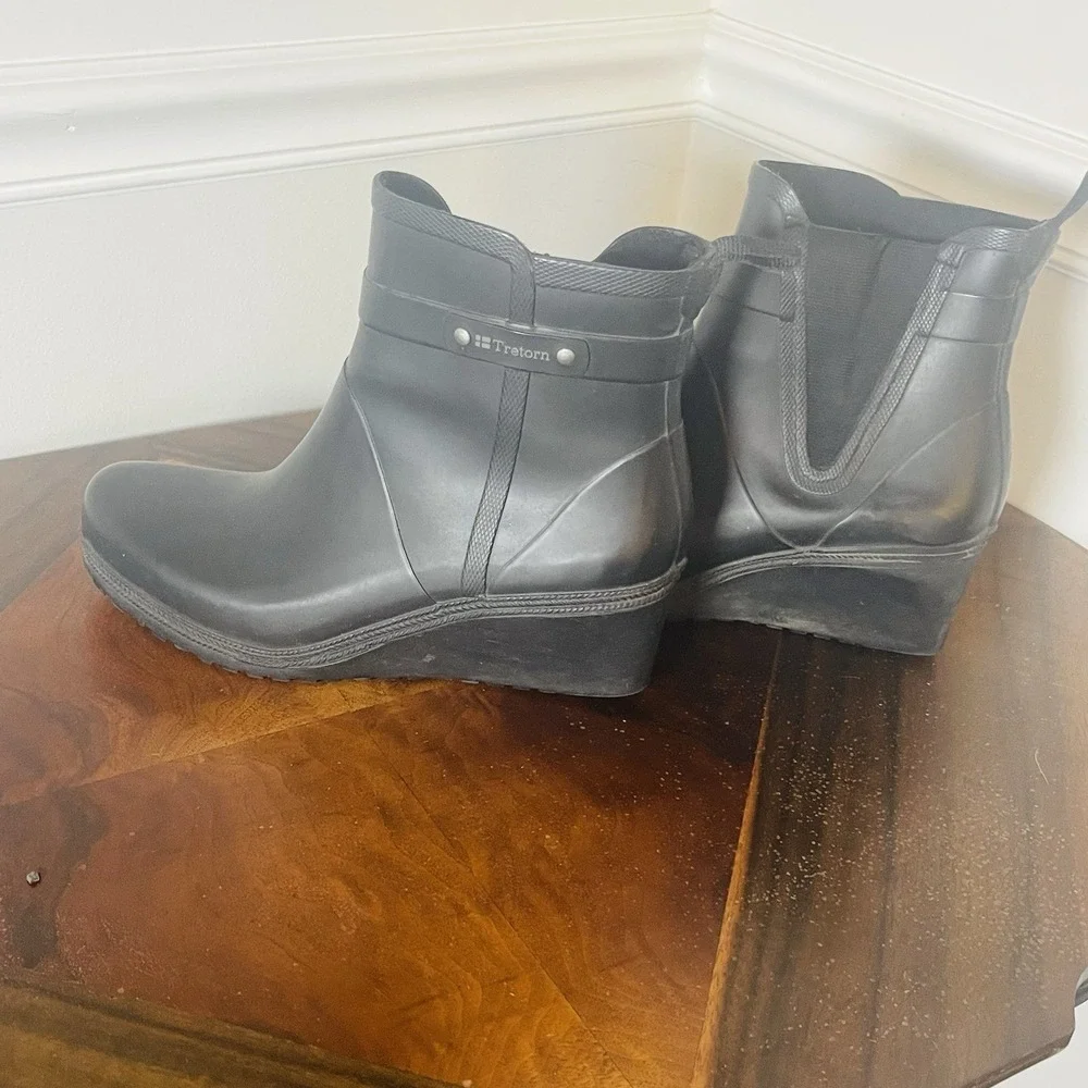 Tretorn‎ Black Waterproof Rain Ankle Boots Chelsea Rubber Women's EU 40 US 9